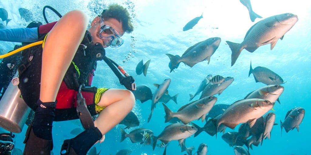 A Parent’s Guide to Safe Family Diving Adventures 