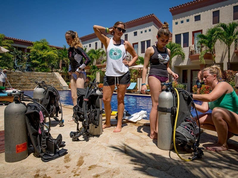 Tune-up Scuba Training, Kids Scuba, Family Scuba Diving Vacations, Kids Sea Camp, Family Scuba Diving Vacations, Family Dive Adventures, Scuba Diving, Kids and scuba