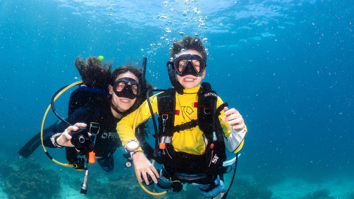 Kids Sea Camp, Single mom, diving with kids